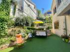 Luxury 178 m2 villa in Đuraševići just 30 m from sea with panoramic views