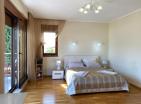 Luxury 178 m2 villa in Đuraševići just 30 m from sea with panoramic views
