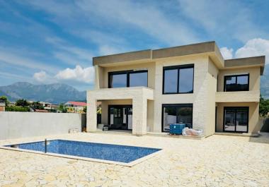Modern new family 232 m2 home with pool in Bar city quiet area