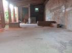 Investment opportunity: almost ready spacious 420 m2 mini hotel in Bar