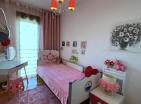 Stunning sea-view 99 m2 flat in Budva with three bedrooms, perfect family home