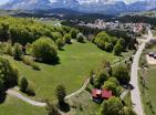 Luxury mountain retreat: 858 m2 land in Žabljak in Сhaledorf village