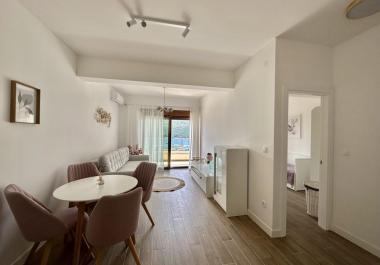 Luxury sea view 50 m2 apartment in Đenovići with panoramic sea view