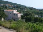 Seaside 3 floors 213 m2 villa for sale in Utjeha just 50m from the beach