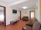 Charming 80m2 house in Sutomore 400 m from sea with expansion potential