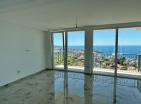 Modern seaside 65 m2 apartment in Dobra Voda with sea views and parking