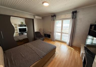 House in Bar