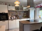 Stunning sea view income 205 m2 property in Sutomore