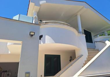 Charming two-story 144 m2 house in Ulcinj with two bedrooms