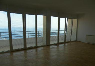 Apartment 143m2 with 3 bedrooms in Seoca with great panoramic view to sea