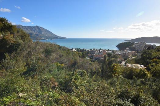 Land in Becici for building villa or house 1215 m2