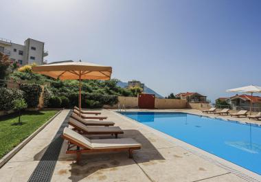 68m2 apartment in complex with pool, fenced territory for families with children