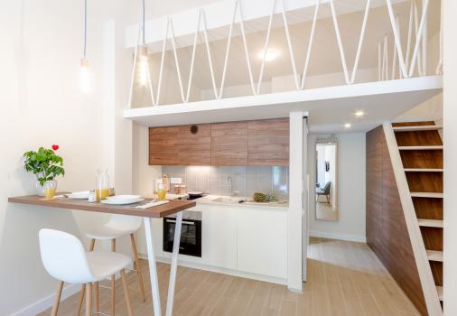 Fully-furnished Studio apartment 25m² + 9m² mezzanine-loft with private patio