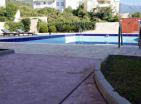 For sale spacious 3 bedroom apartment in complex with pool in Bechichi