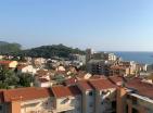 2 flats apartment 135m2 in Petrovac top floor and sea view