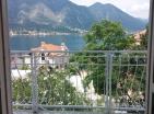 Hotel - 400 m2 four-storey villa in Dobrota 25 meters from the sea