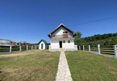 Warm brick sunny house in Zablyak with panoramic view to valley